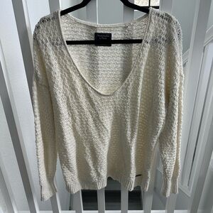 Abercrombie & Fitch Cream V-Neck Sweater Lightweight Knit
